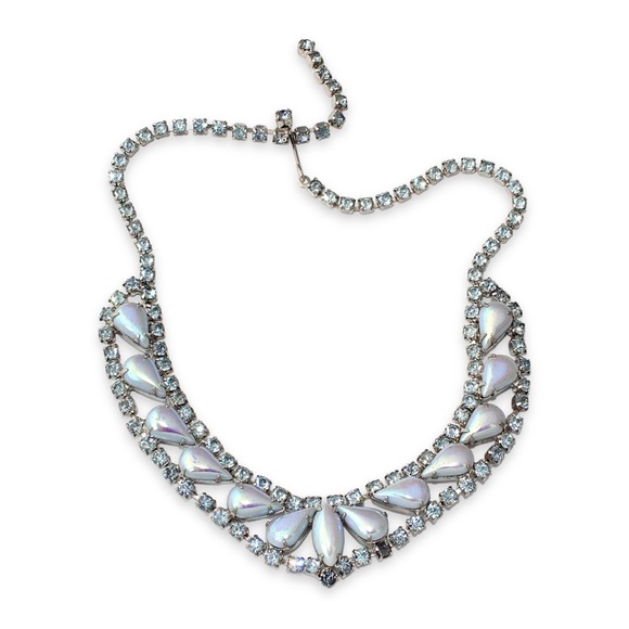 Vintage Iridescent Lucite Blue Rhinestone Collar Necklace Aurora Borealis 1950s - Picture 3 of 6